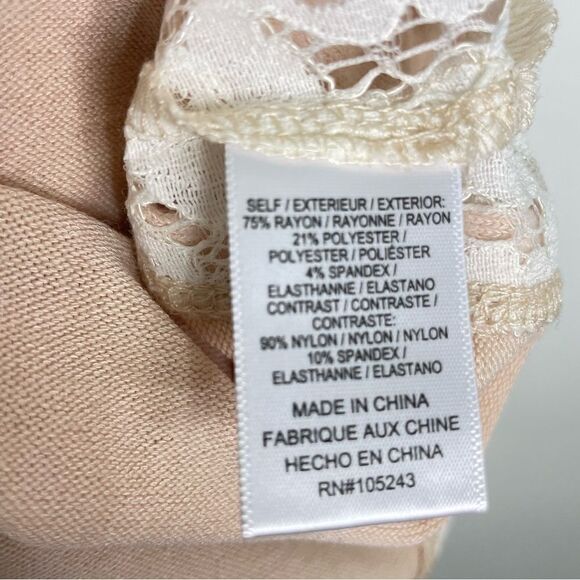 Bobeou | cream, off white lace blouse Small - Picture 7 of 12